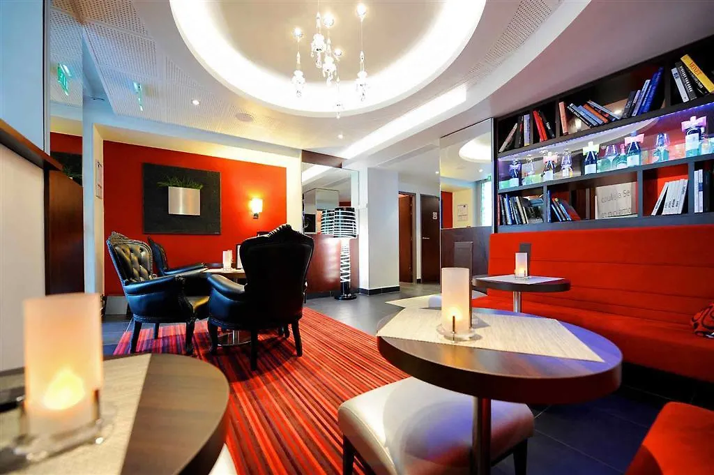 Mercure Tour Eiffel Pont Mirabeau 4* Paris