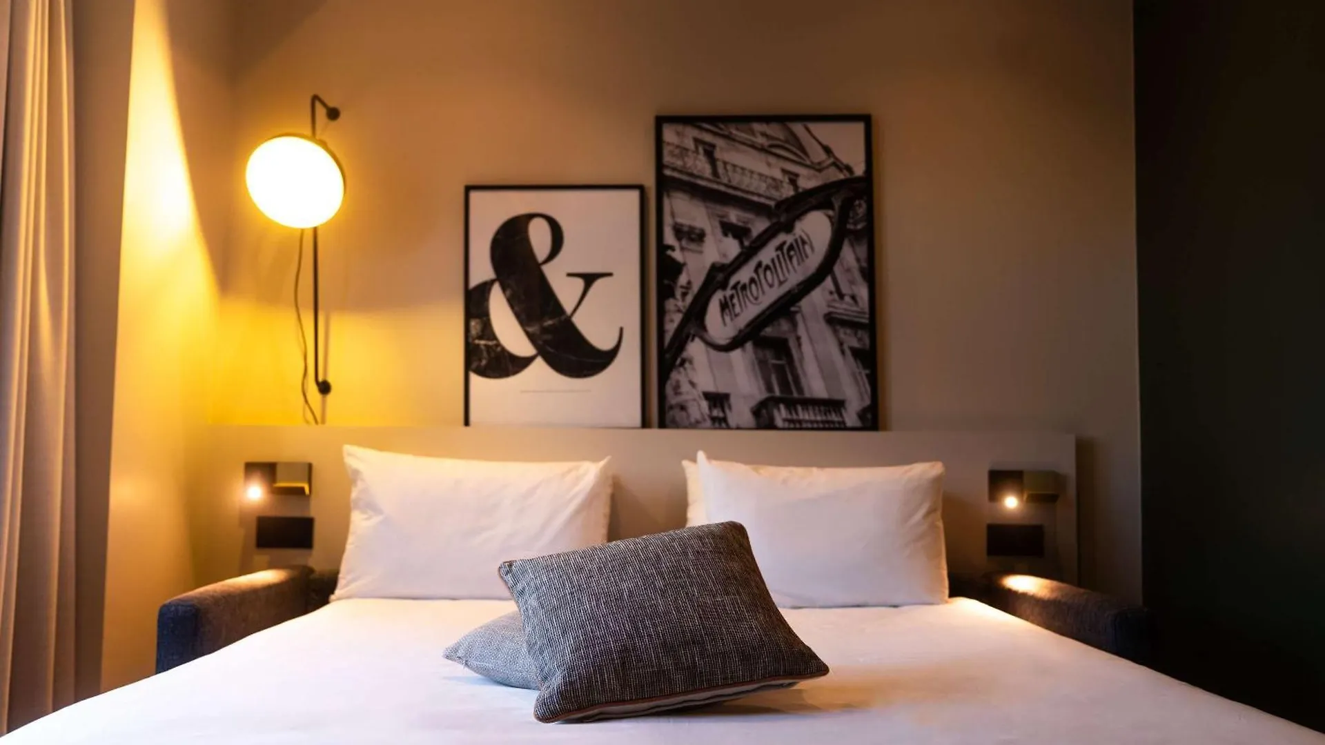 Mercure Tour Eiffel Pont Mirabeau Paris