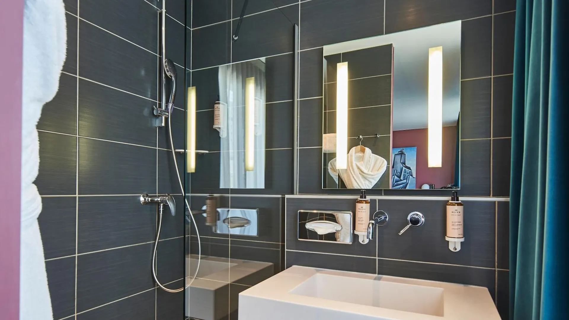 Mercure Tour Eiffel Pont Mirabeau 4* Paris